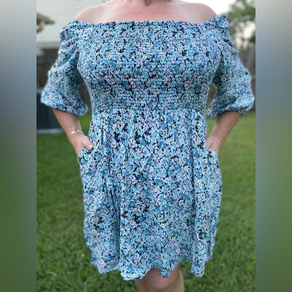 Women’s plus size 3X off the shoulder floral dress